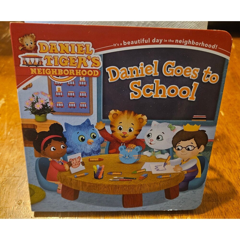Daniel Tiger's Neighborhood: Daniel Goes to School Book Kids Children's Story